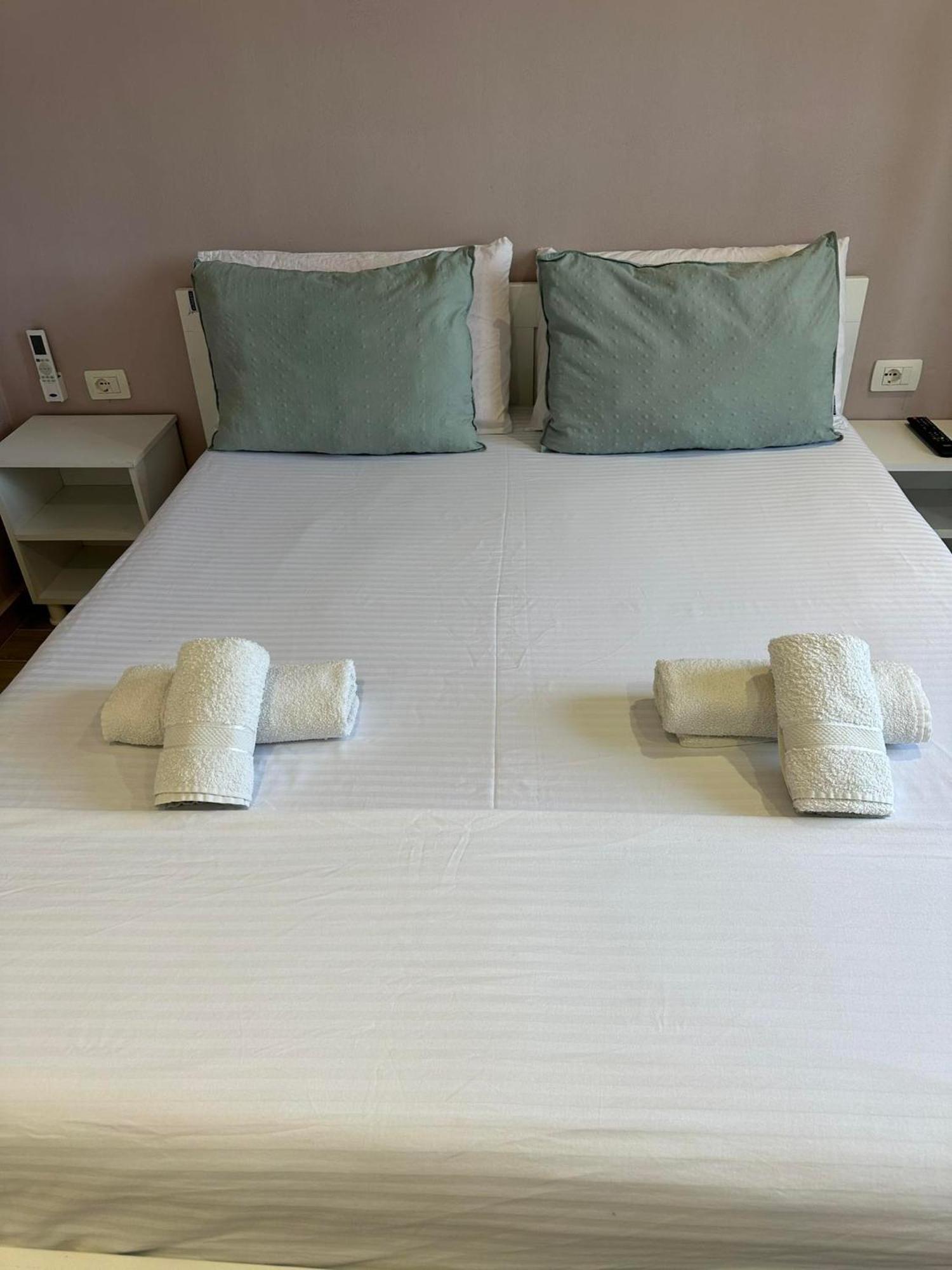 Elite Inn Влёра Экстерьер фото
